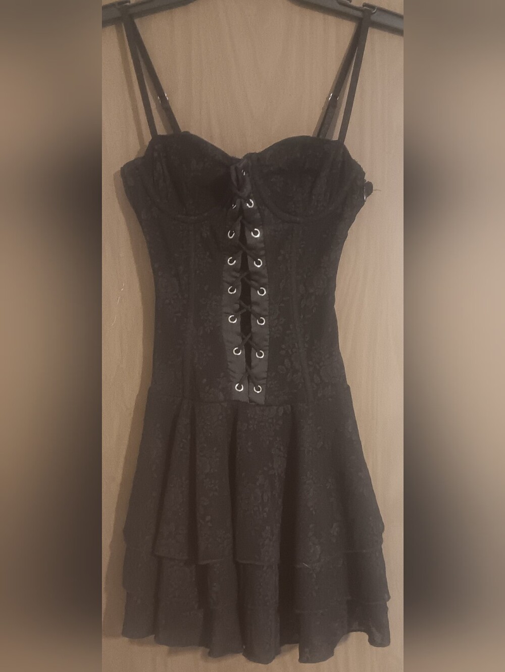 Outcast Xs Black Lace Sleeveless Dress